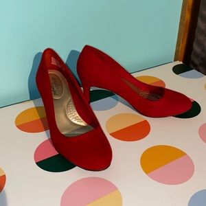 Dexflex comfort in size 6 - color is red